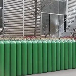 7m3 / 50L Oxygen Cylinder Filling with 99.999% Oxygen Gas