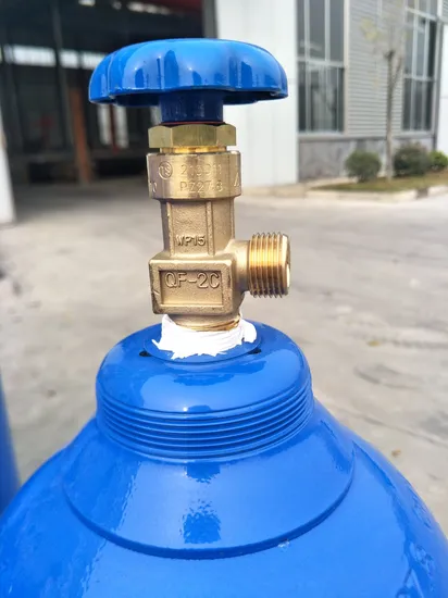 6m3 40L Medical Oxygen Gas Cylinder - Image 2